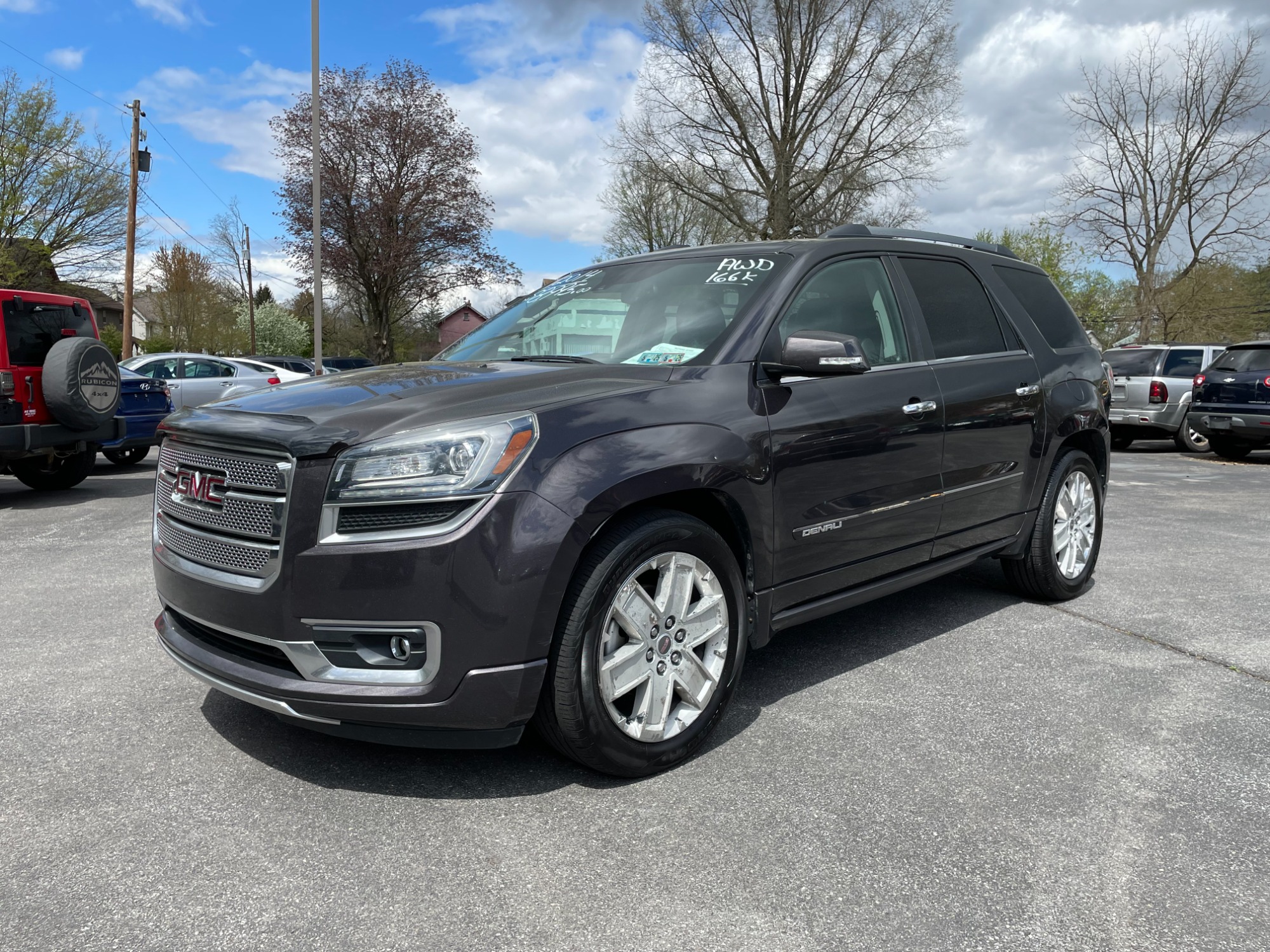 photo of 2014 GMC Acadia Denali AWD